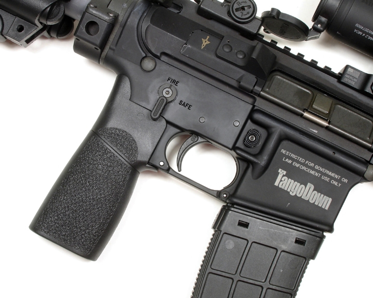 https://www.gun-firearms.com/wp-content/uploads/A0002/bravocompanyusa/TD-BG-FG-BLK-2__49517.1571687738.jpg